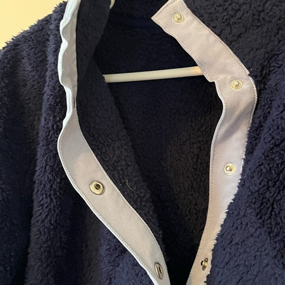 Vineyard vines fleece sweater/jacket - Picture 3 of 6